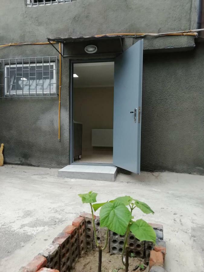 Guliko'S Apartment In Tbilisi Zewnętrze zdjęcie